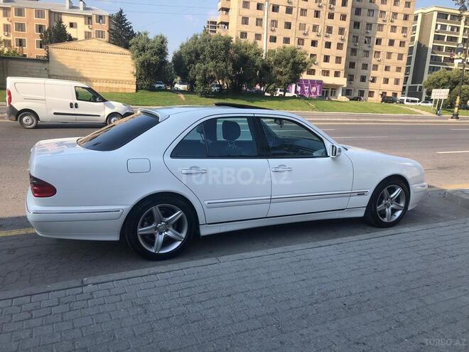 Mercedes E 320 2000, 290,000 km - 3.2 l - Bakı