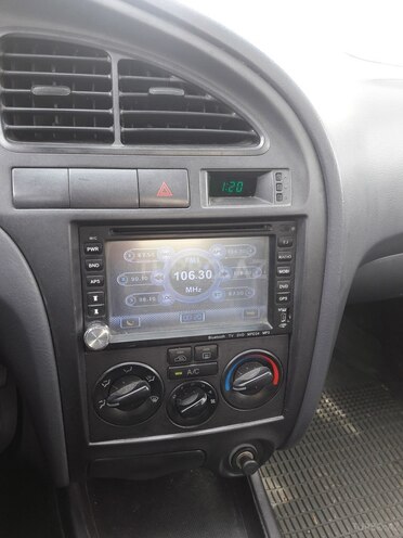 Hyundai Elantra 2002, 215,000 km - 2.0 l - Bakı