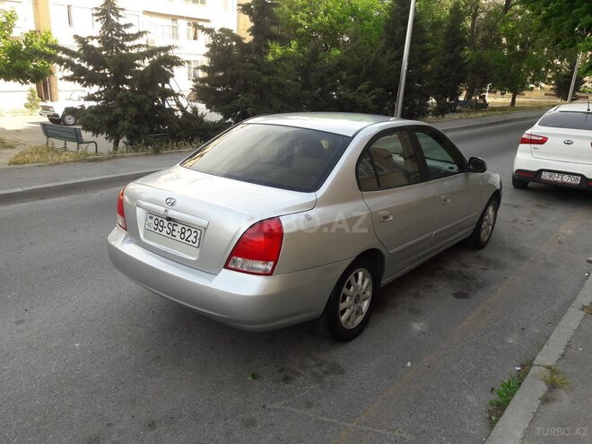 Hyundai Elantra 2002, 215,000 km - 2.0 l - Bakı