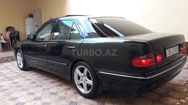 Mercedes E 320 2000, 304,041 km - 3.2 l - Gəncə