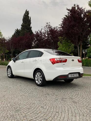 Kia Rio 2013, 140,000 km - 1.4 l - Bakı
