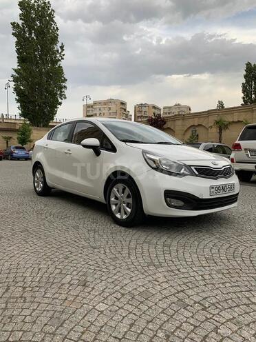 Kia Rio 2013, 140,000 km - 1.4 l - Bakı