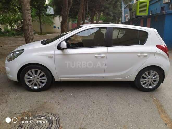Hyundai i20 2009, 125,000 km - 1.6 l - Bakı