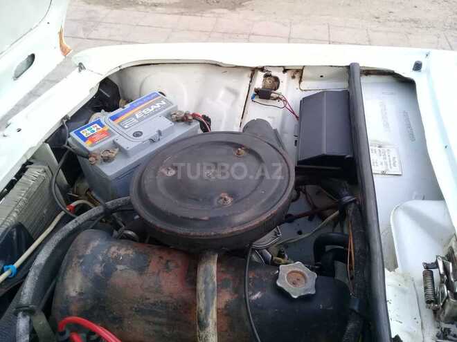LADA (VAZ) 2107 2006, 168,200 km - 1.6 л - Salyan