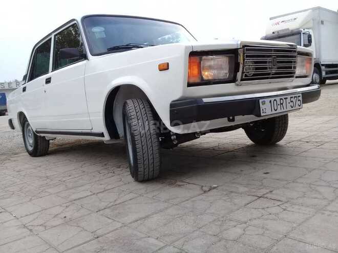 LADA (VAZ) 2107 2006, 168,200 km - 1.6 л - Salyan