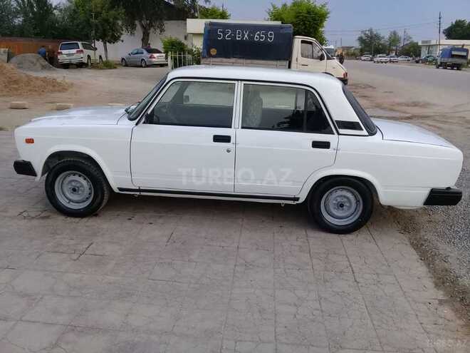 LADA (VAZ) 2107 2006, 168,200 km - 1.6 л - Salyan