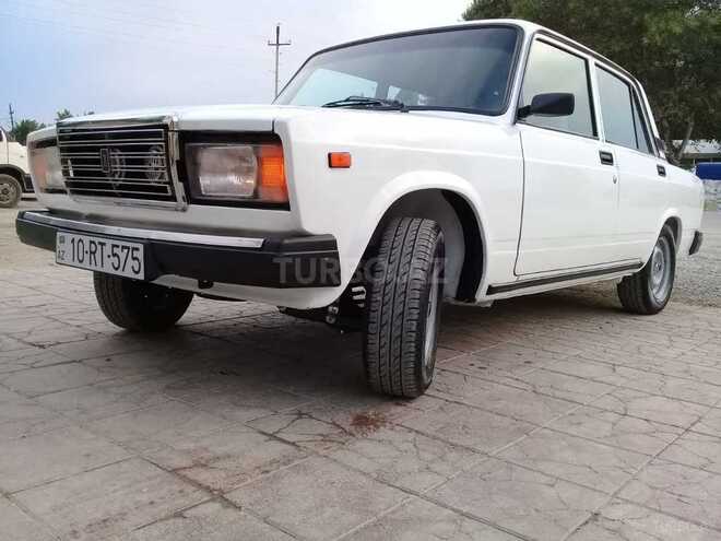 LADA (VAZ) 2107 2006, 168,200 km - 1.6 л - Salyan