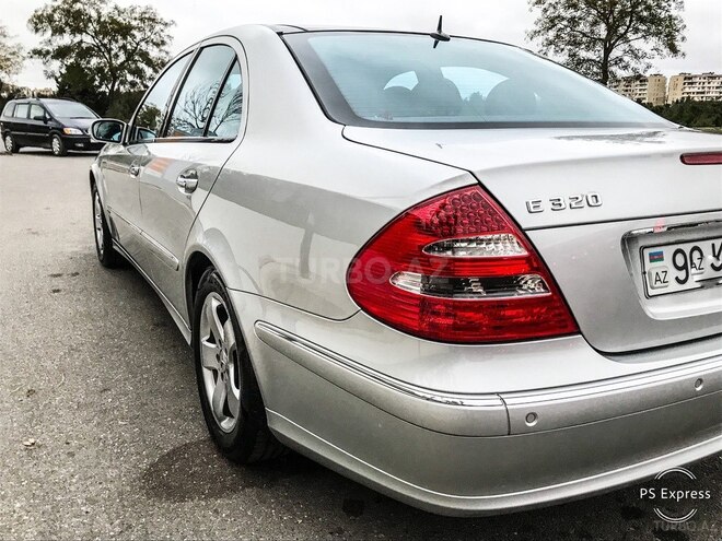 Mercedes E 320 2002, 223,000 km - 3.2 л - Bakı
