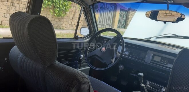 GAZ 24 1984, 170,000 km - 2.4 л - Bakı