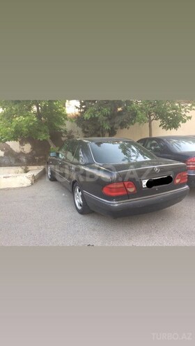 Mercedes E 230 1996, 367,000 km - 2.3 л - Bakı