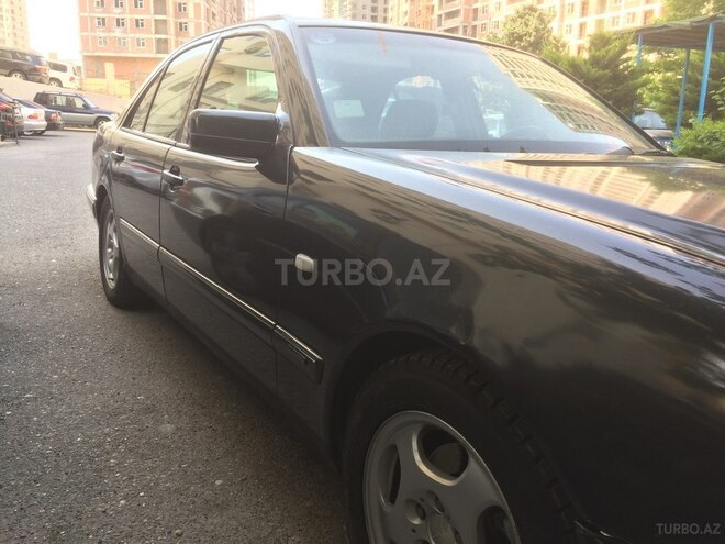 Mercedes E 230 1996, 367,000 km - 2.3 л - Bakı