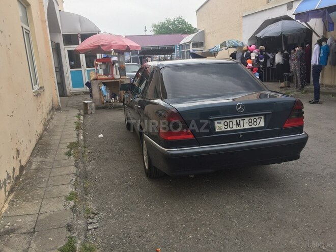 Mercedes C 180 1999, 349,000 km - 1.8 l - Qəbələ