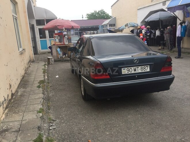 Mercedes C 180 1999, 349,000 km - 1.8 l - Qəbələ