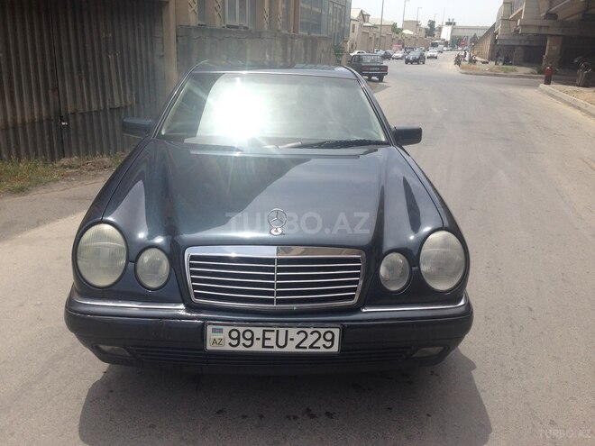 Mercedes E 220 1999, 390,682 km - 2.2 л - Bakı