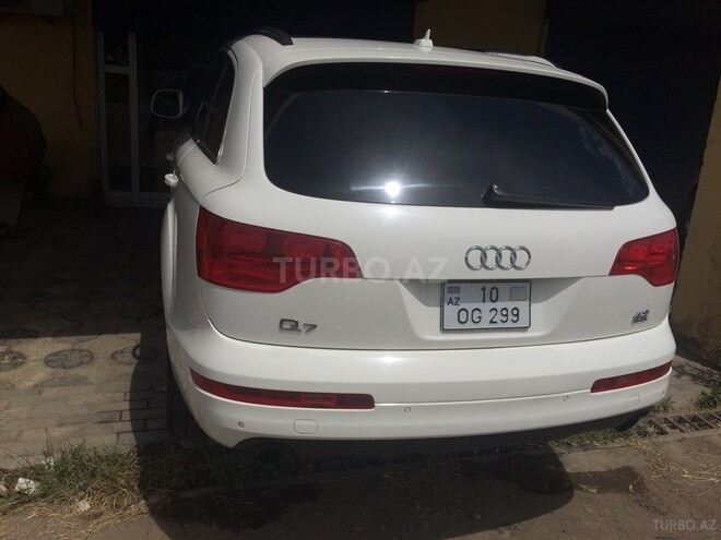 Audi Q7 2015, 254,000 km - 0.4 л - Masallı