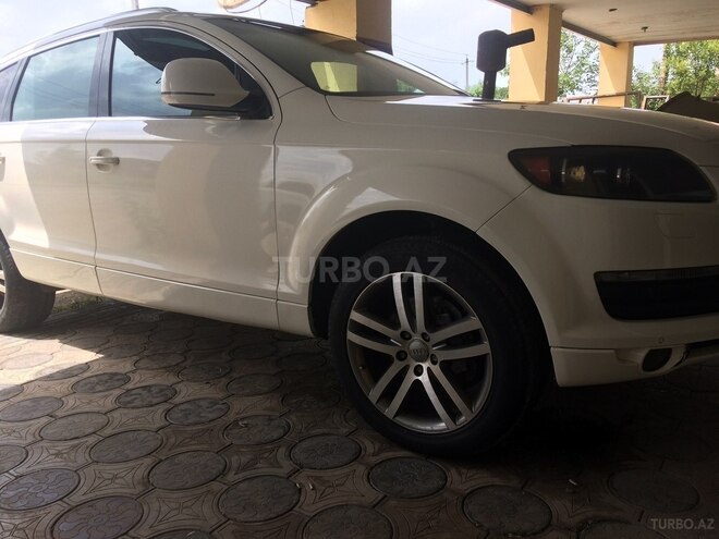 Audi Q7 2015, 254,000 km - 0.4 л - Masallı