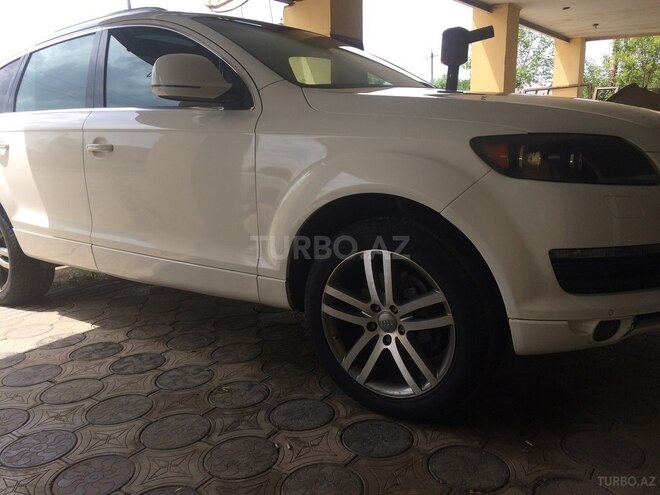 Audi Q7 2015, 254,000 km - 0.4 л - Masallı