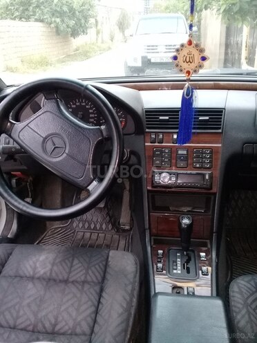 Mercedes C 200 1996, 282,222 km - 2.0 l - Bakı