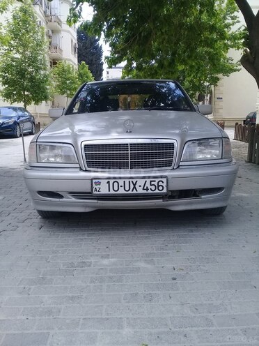 Mercedes C 200 1996, 282,222 km - 2.0 l - Bakı