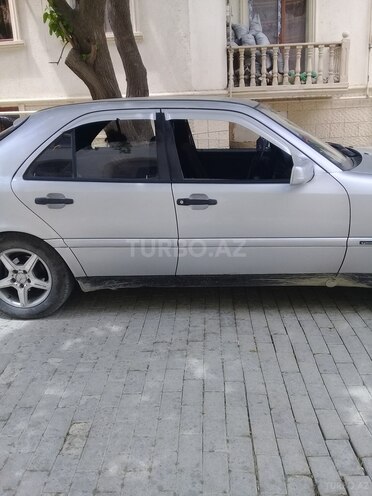 Mercedes C 200 1996, 282,222 km - 2.0 l - Bakı