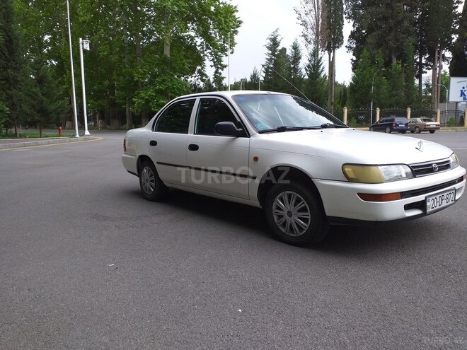 Toyota Corolla 1995, 285,000 km - 1.3 l - Mingəçevir