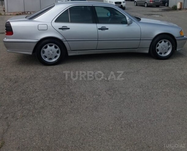 Mercedes C 230 1999, 163,300 km - 2.3 l - Sumqayıt