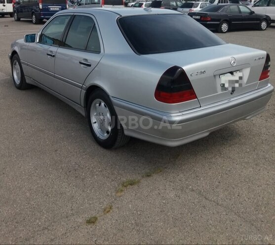 Mercedes C 230 1999, 163,300 km - 2.3 l - Sumqayıt