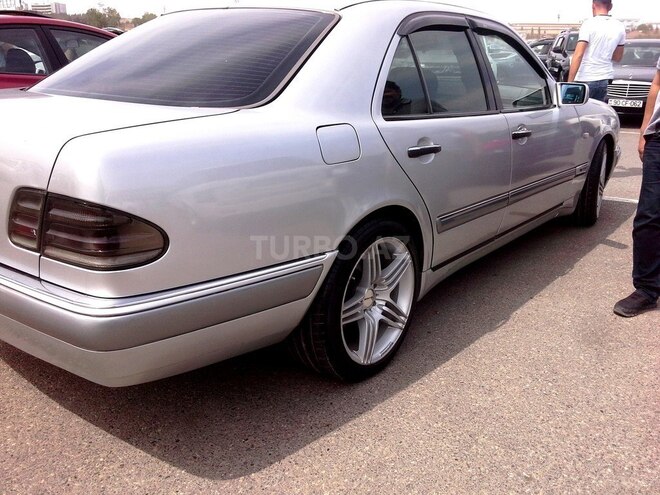 Mercedes E 230 1997, 360,000 km - 2.3 l - Bakı