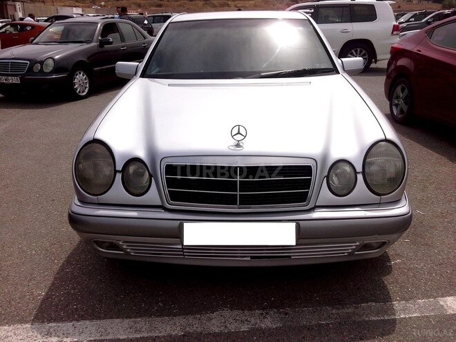 Mercedes E 230 1997, 360,000 km - 2.3 l - Bakı