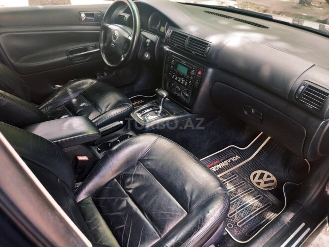 Volkswagen Passat 2002, 211,980 km - 1.8 l - Gəncə