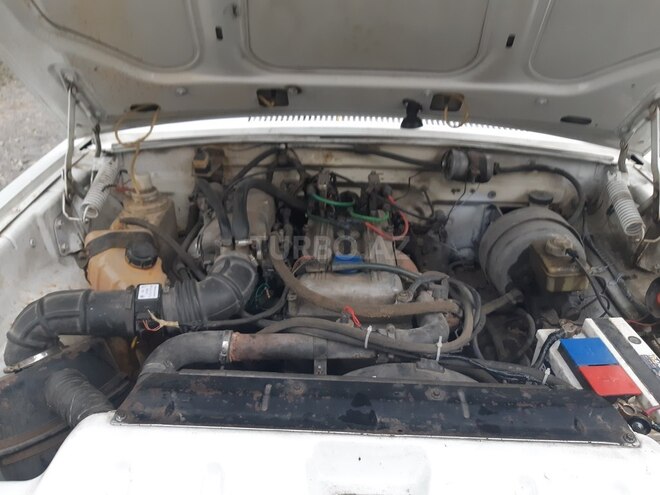 GAZ 3110 2004, 218,000 km - 2.4 l - Şəki