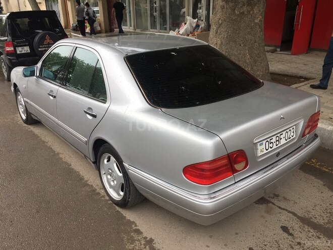 Mercedes E 200 1997, 275,689 km - 2.0 l - Şəmkir