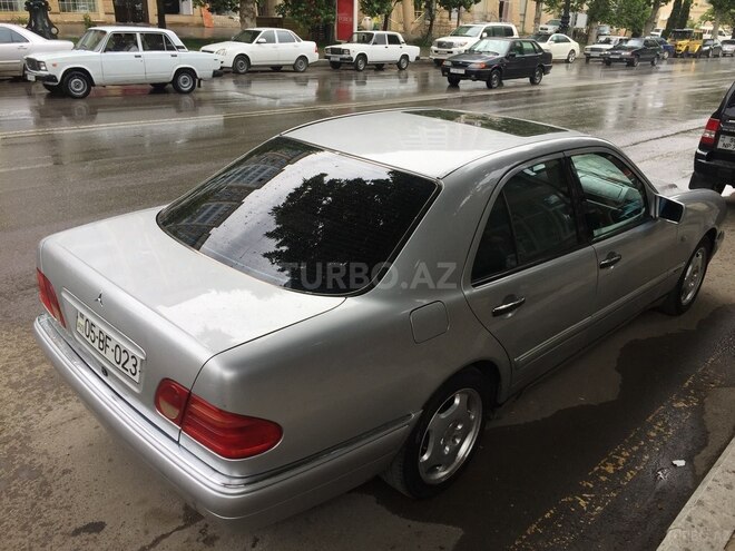 Mercedes E 200 1997, 275,689 km - 2.0 l - Şəmkir