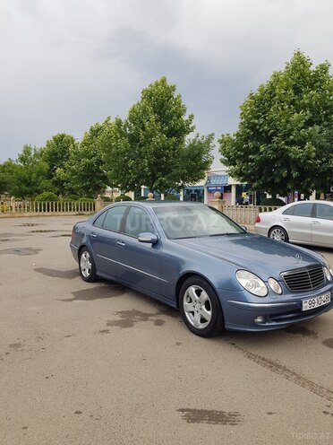 Mercedes E 220 2005, 340,000 km - 2.2 l - Saatlı