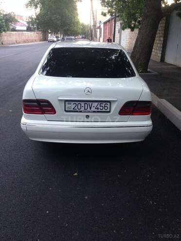 Mercedes E 320 2001, 241,553 km - 3.2 л - Gəncə
