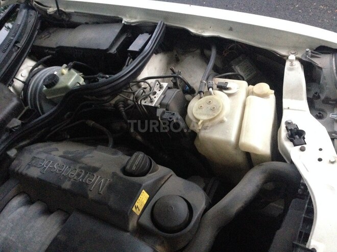 Mercedes E 320 2001, 241,553 km - 3.2 л - Gəncə