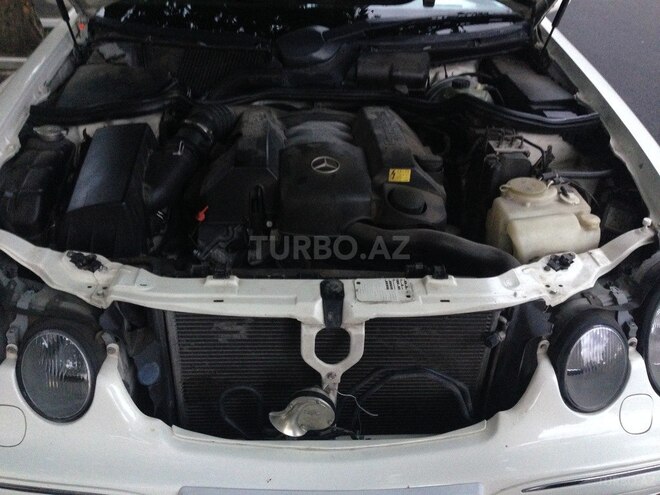 Mercedes E 320 2001, 241,553 km - 3.2 л - Gəncə