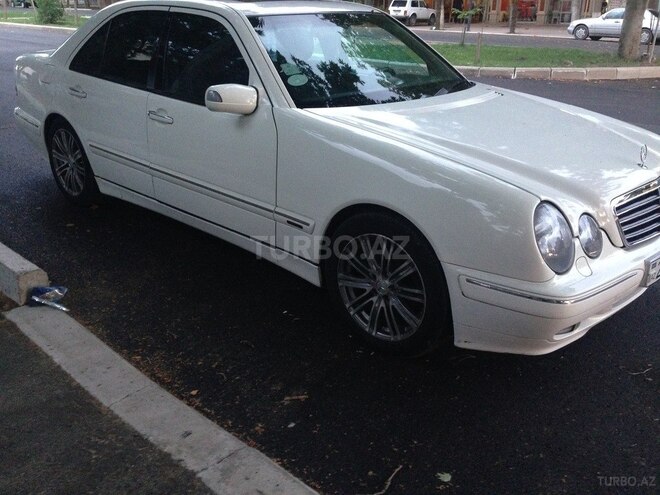 Mercedes E 320 2001, 241,553 km - 3.2 л - Gəncə