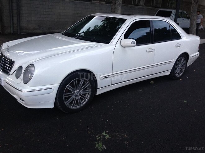 Mercedes E 320 2001, 241,553 km - 3.2 л - Gəncə