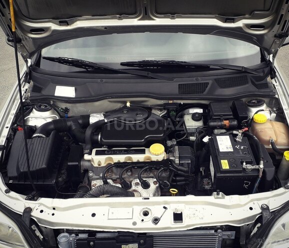 Opel Astra 2000, 237,000 km - 1.6 л - Bakı