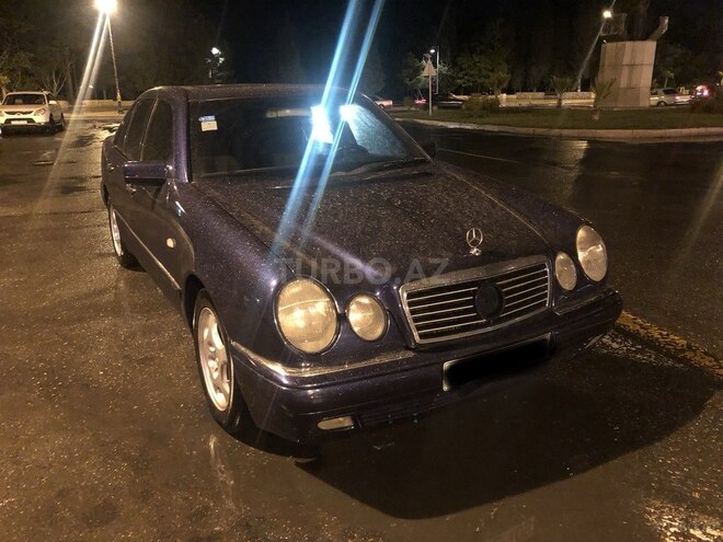 Mercedes E 200 1998, 389,000 km - 2.0 l - Sumqayıt