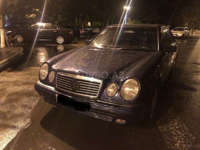 Mercedes E 200 1998, 389,000 km - 2.0 l - Sumqayıt