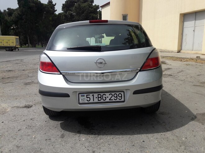 Opel Astra 2006, 163,000 km - 1.3 l - Bakı