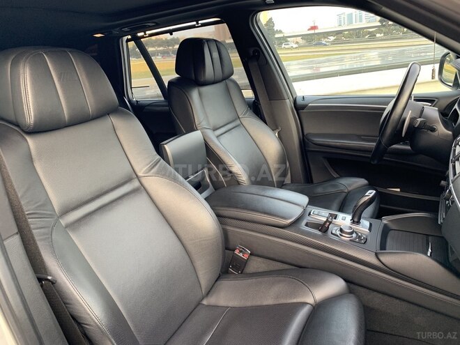 BMW X5 M 2010, 142,000 km - 4.4 л - Bakı