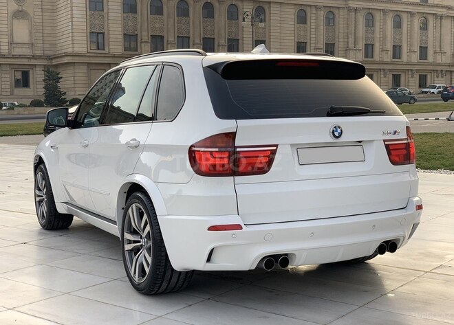 BMW X5 M 2010, 142,000 km - 4.4 л - Bakı