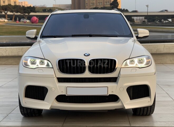 BMW X5 M 2010, 142,000 km - 4.4 л - Bakı