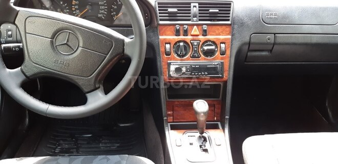 Mercedes C 240 1997, 269,500 km - 2.4 l - Bakı