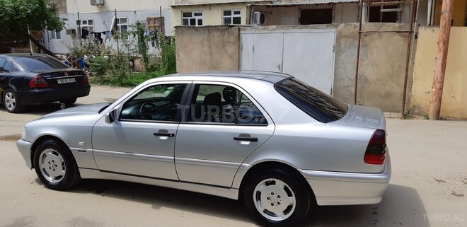 Mercedes C 240 1997, 269,500 km - 2.4 l - Bakı