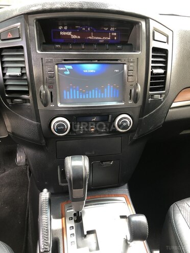 Mitsubishi Pajero 2007, 215,000 km - 3.8 l - Bakı