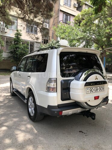 Mitsubishi Pajero 2007, 215,000 km - 3.8 l - Bakı